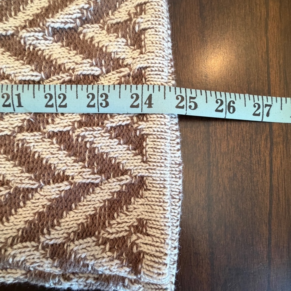 JM Collection Cream & Brown Chevron Pattern Cardigan, Long Sleeve, Size Medium - Picture 10 of 11